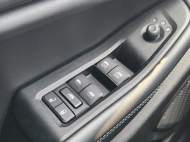 Jeep Grand Cherokee Laredo E 2WD 2023