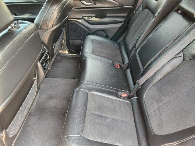 Jeep Grand Cherokee Laredo E 2WD 2023