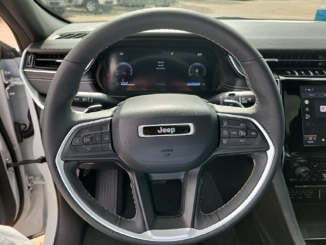 Jeep Grand Cherokee Laredo E 2WD 2023