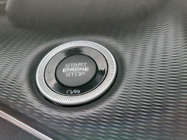Jeep Grand Cherokee Laredo E 2WD 2023