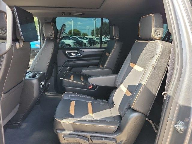 GMC Yukon XL AT4 2021