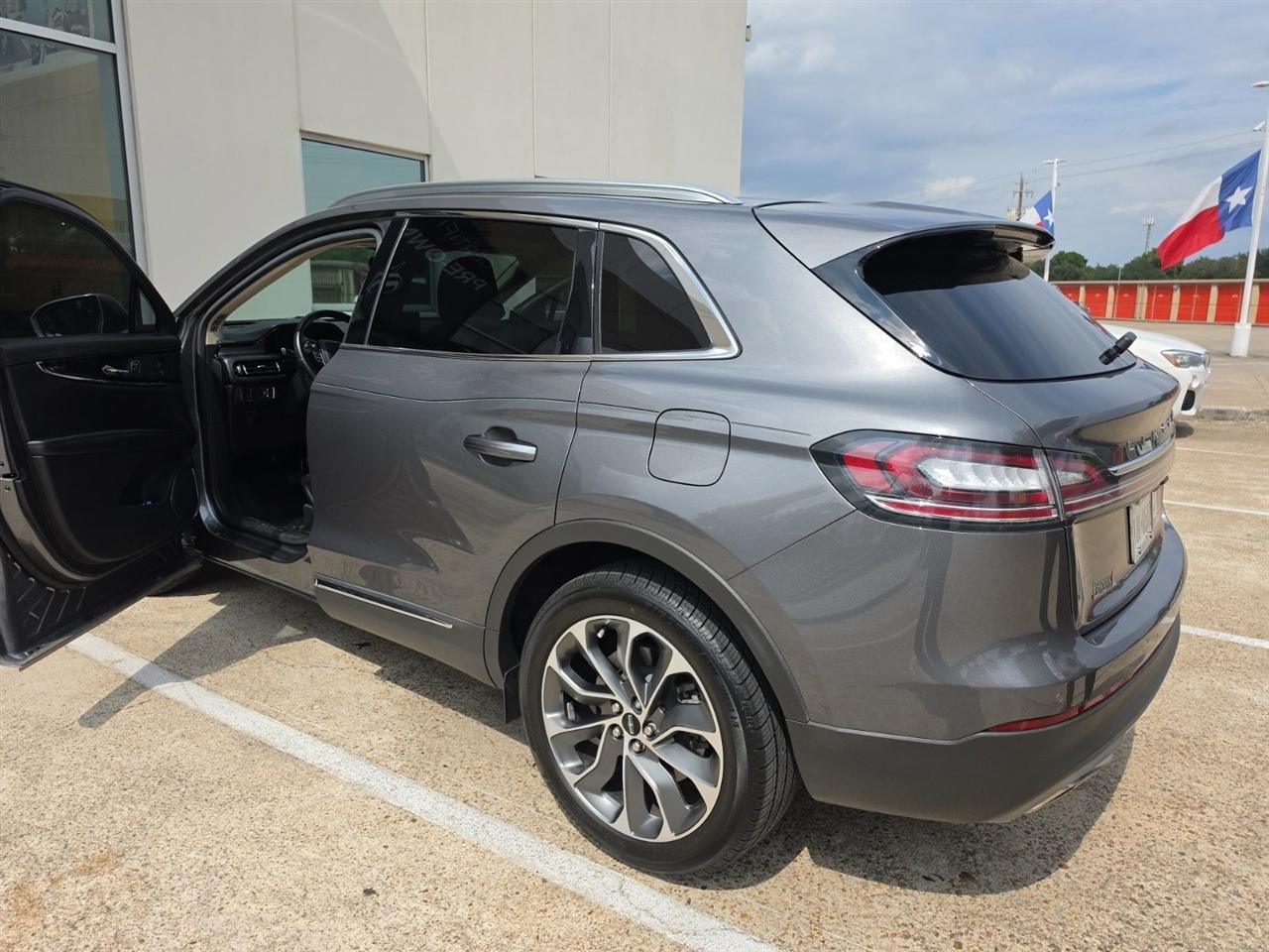 Lincoln Nautilus Reserve AWD 2023