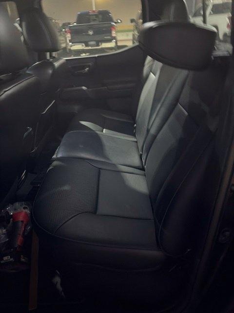 Toyota Tacoma SR5 Double Cab Long Bed V6 6AT 4WD 2022