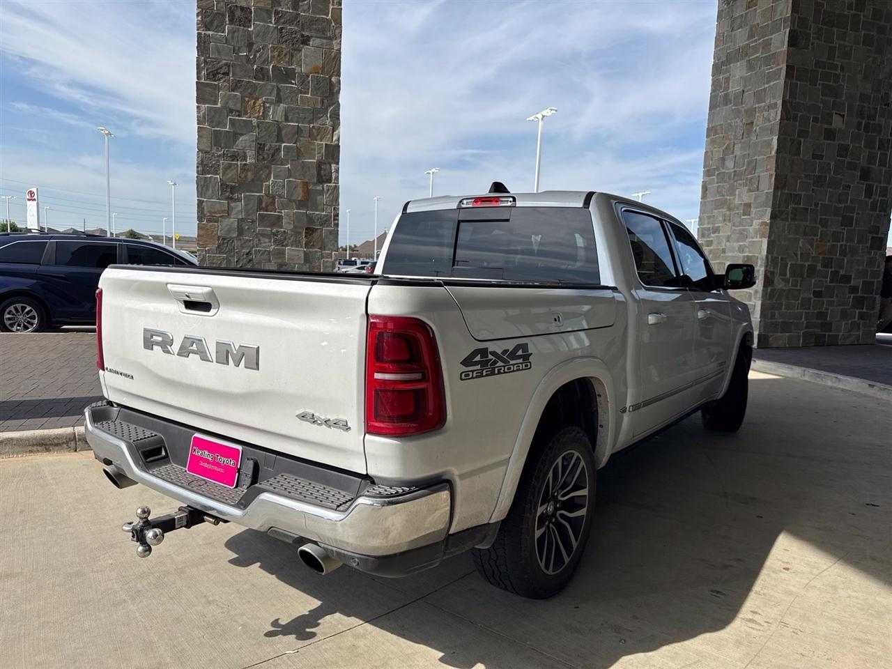 RAM 1500 Limited Crew Cab SWB 4WD 2025