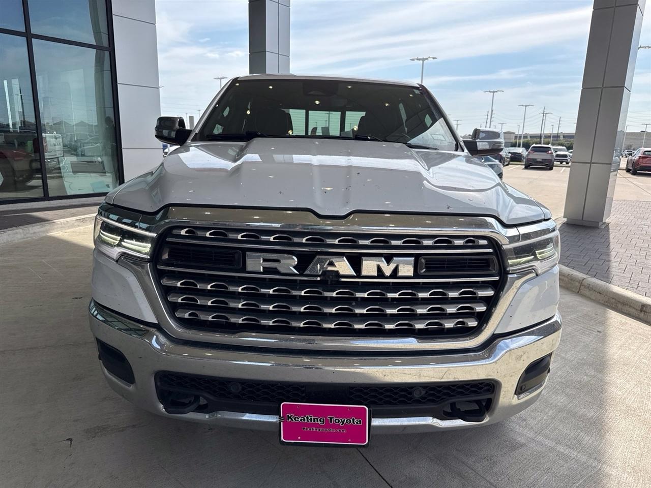RAM 1500 Limited Crew Cab SWB 4WD 2025
