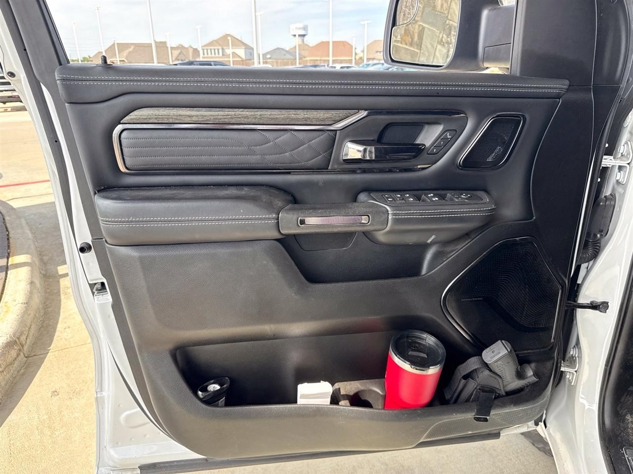 RAM 1500 Limited Crew Cab SWB 4WD 2025