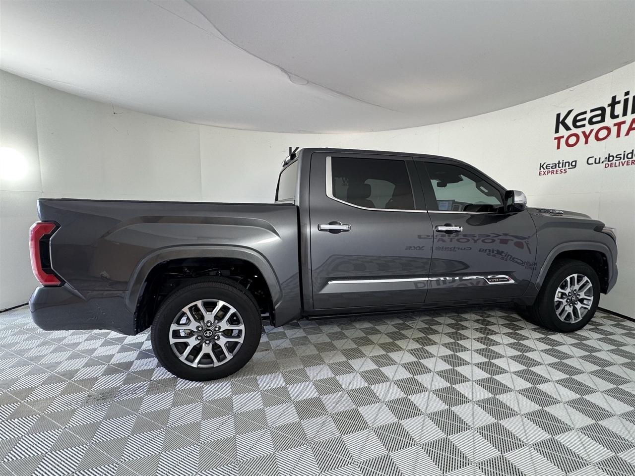 Toyota Tundra 1794 CrewMax 4WD 2025