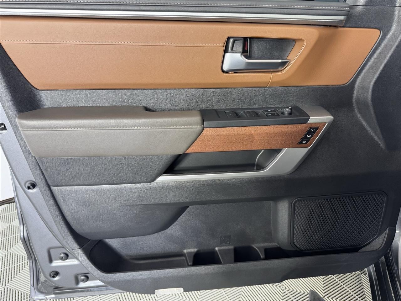 Toyota Tundra 1794 CrewMax 4WD 2025