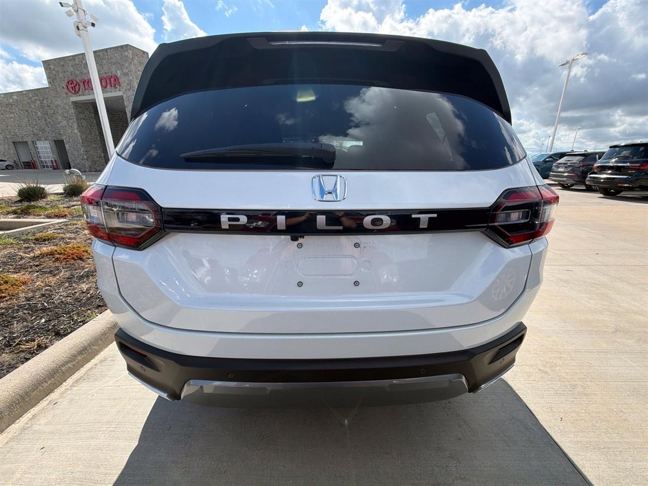 Honda Pilot EX-L 2WD 2026