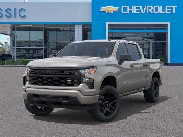 Chevrolet Silverado 1500 Custom Crew Cab 2WD 2026