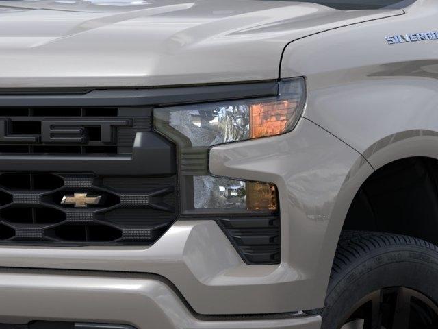 Chevrolet Silverado 1500 Custom Crew Cab 2WD 2026
