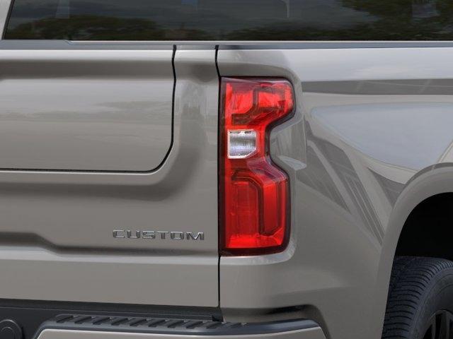 Chevrolet Silverado 1500 Custom Crew Cab 2WD 2026