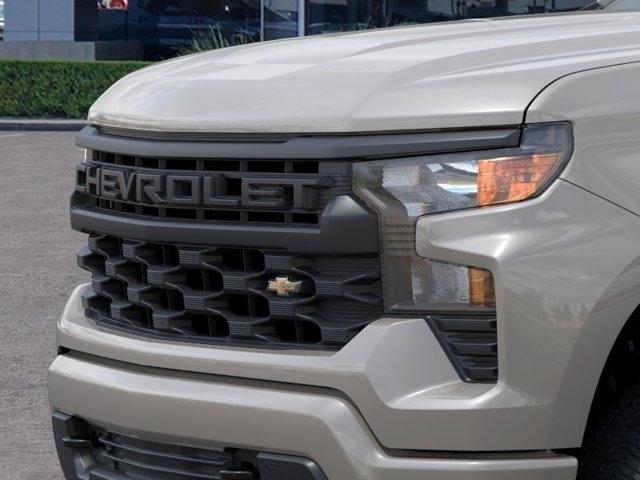 Chevrolet Silverado 1500 Custom Crew Cab 2WD 2026
