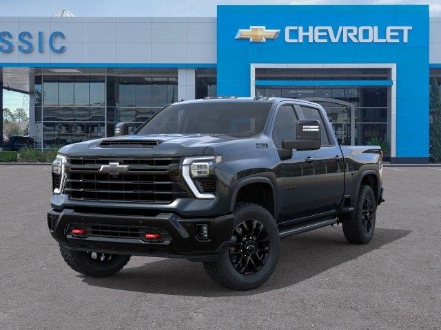 Chevrolet Silverado 2500HD LTZ Crew Cab Long Box 4WD 2026