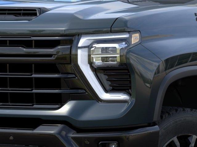 Chevrolet Silverado 2500HD LTZ Crew Cab Long Box 4WD 2026