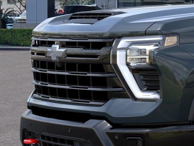 Chevrolet Silverado 2500HD LTZ Crew Cab Long Box 4WD 2026