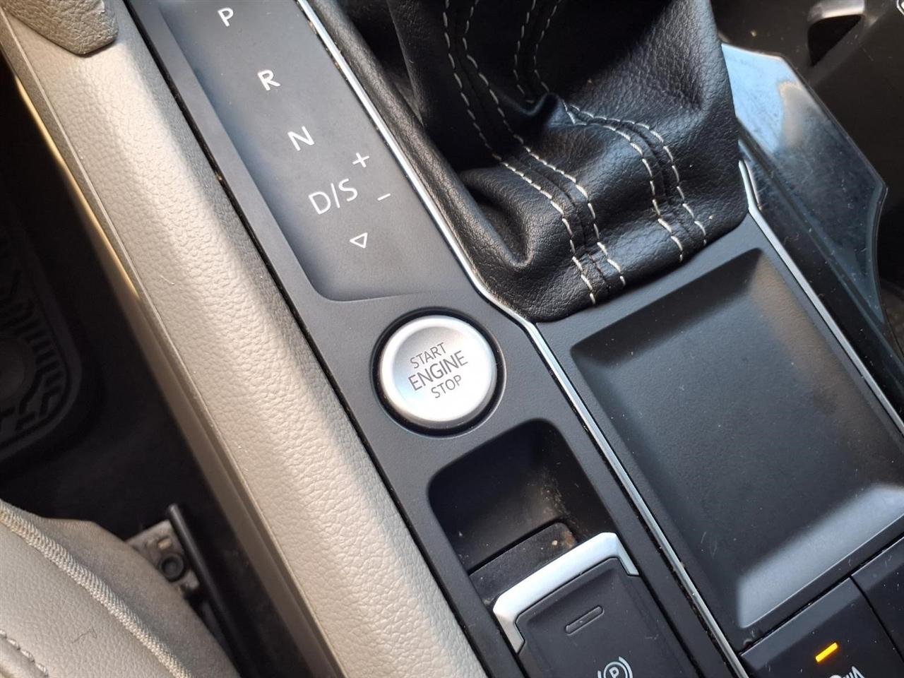 Volkswagen Atlas V6 SE w/Technology 2022