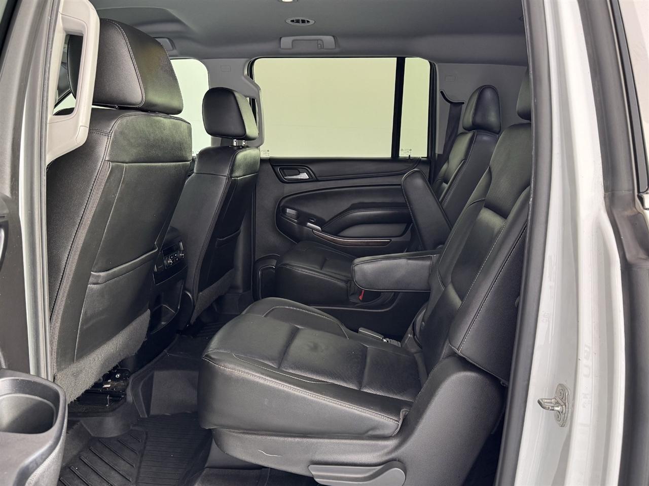 GMC Yukon XL SLT 2WD 2018