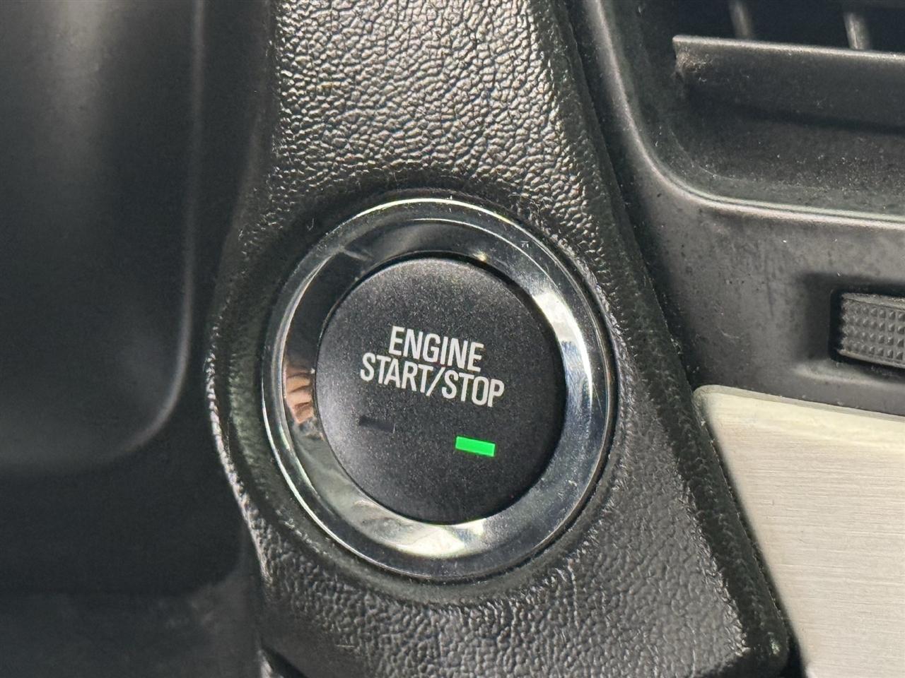 GMC Yukon XL SLT 2WD 2018