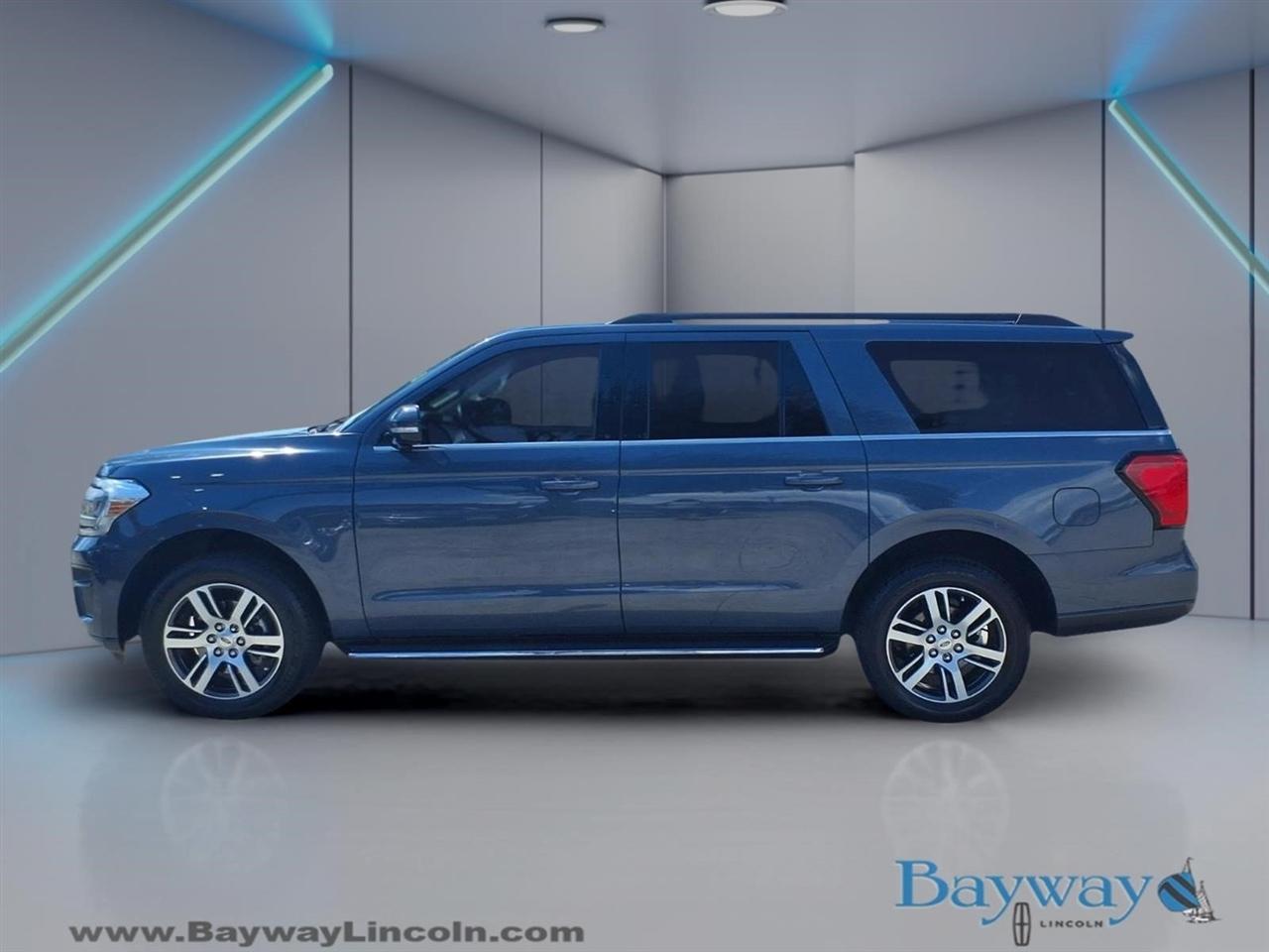 Ford Expedition MAX XLT 2022