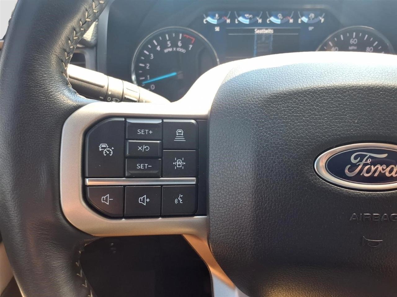 Ford Expedition MAX XLT 2022