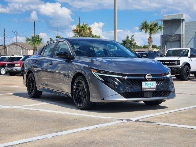 Nissan Sentra SR 2026
