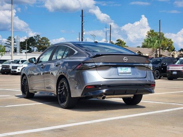 Nissan Sentra SR 2026