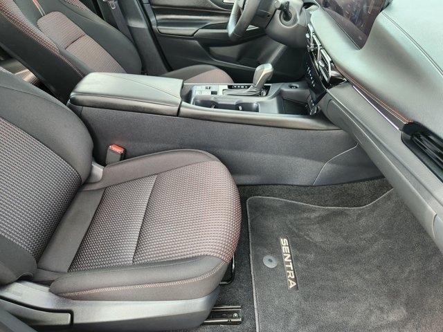 Nissan Sentra SR 2026