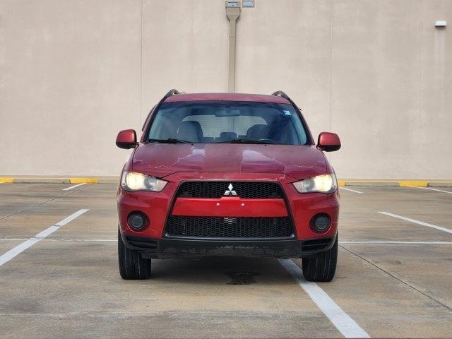 Mitsubishi Outlander ES 2WD 2010