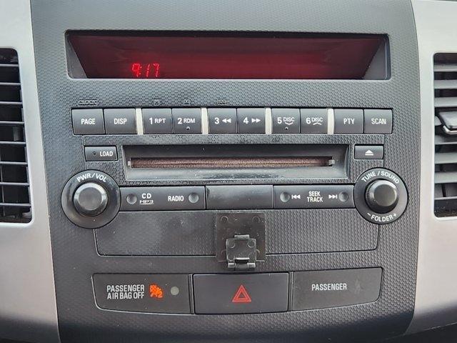 Mitsubishi Outlander ES 2WD 2010