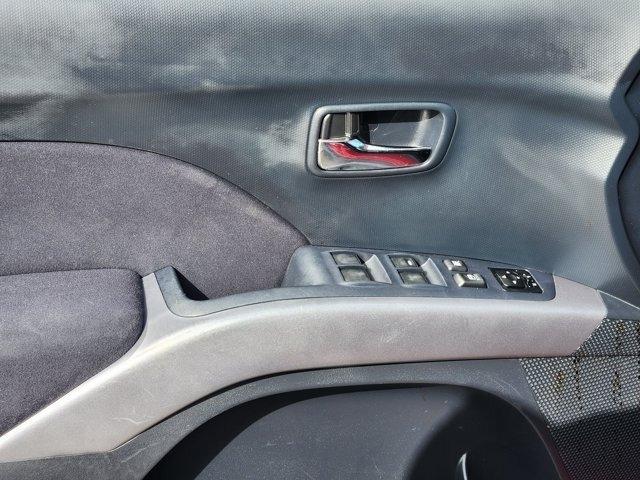 Mitsubishi Outlander ES 2WD 2010