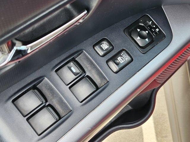 Mitsubishi Outlander ES 2WD 2010