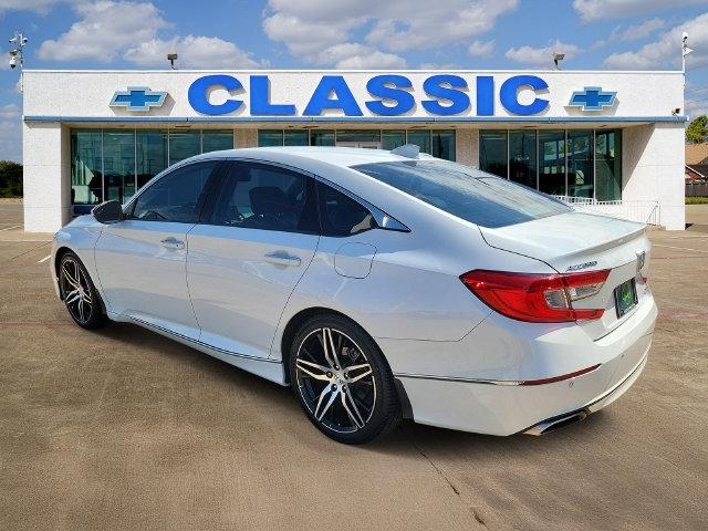 Honda Accord Touring 2.0T 2022