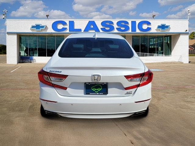Honda Accord Touring 2.0T 2022