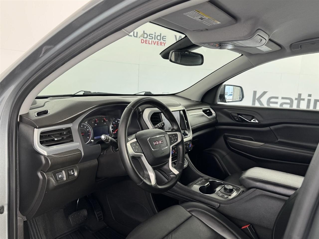 GMC Acadia SLT 2023