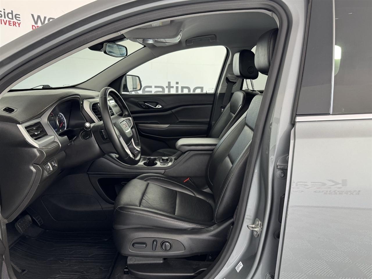 GMC Acadia SLT 2023