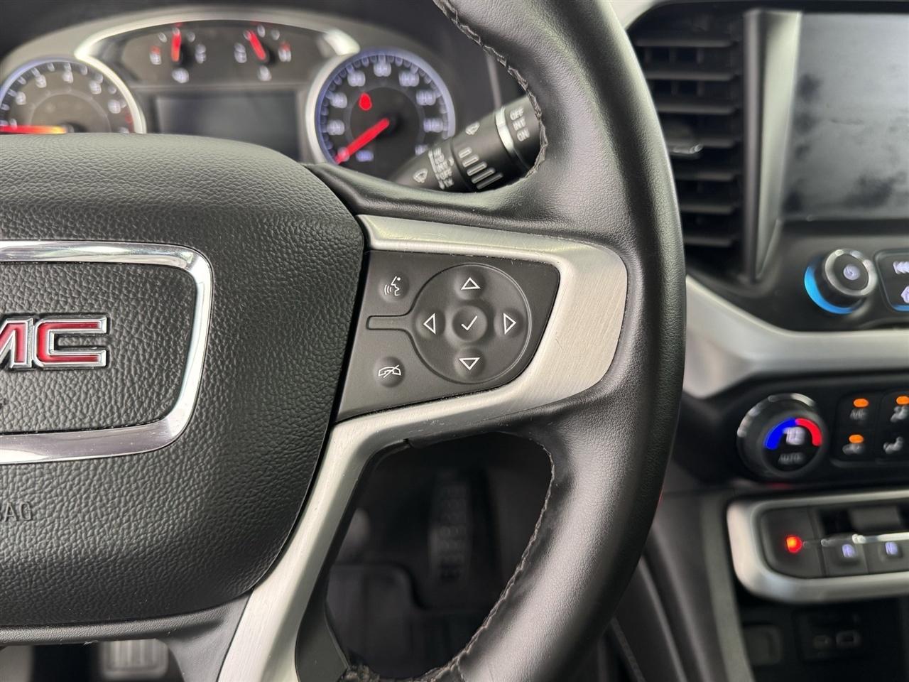 GMC Acadia SLT 2023