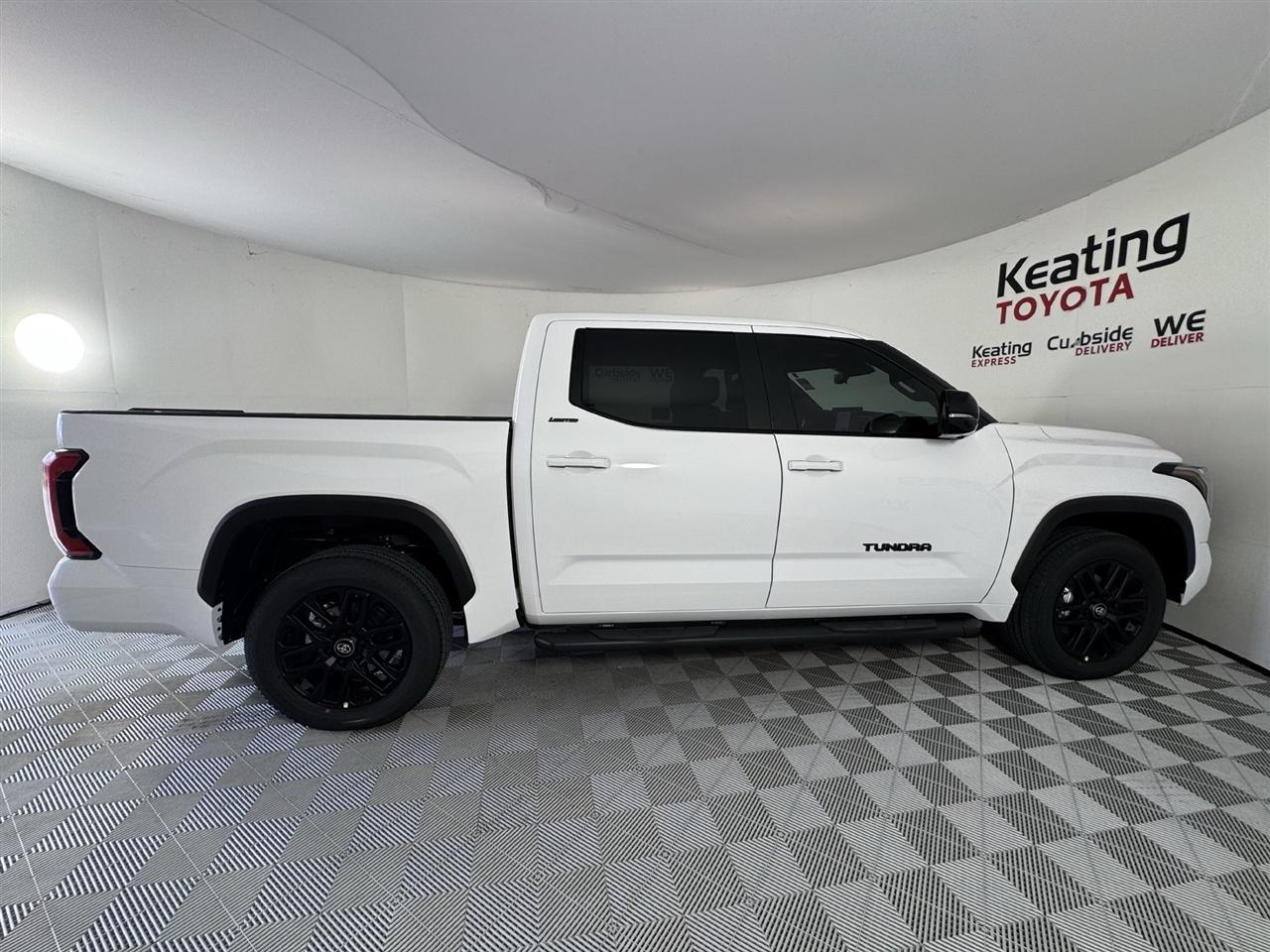 Toyota Tundra Limited CrewMax 2WD 2026