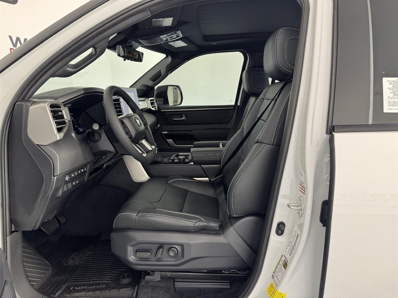 Toyota Tundra Limited CrewMax 2WD 2026