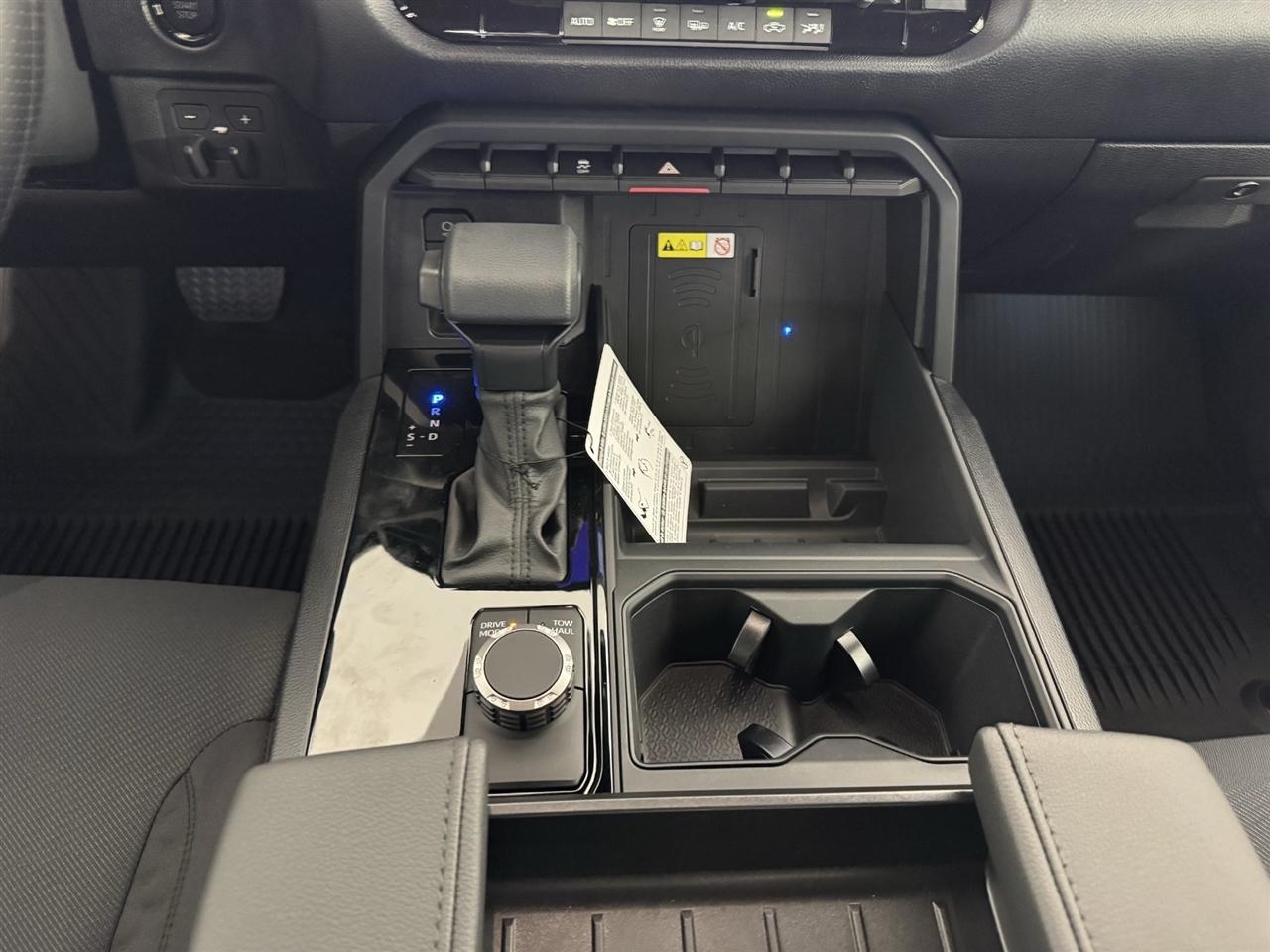 Toyota Tundra SR5 CrewMax 2WD 2026