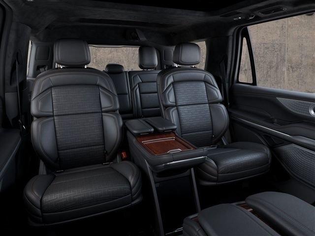 Lincoln Navigator Black Label 2027