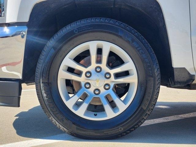 Chevrolet Silverado 1500 LT Crew Cab 2WD 2017