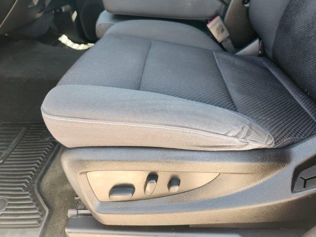 Chevrolet Silverado 1500 LT Crew Cab 2WD 2017