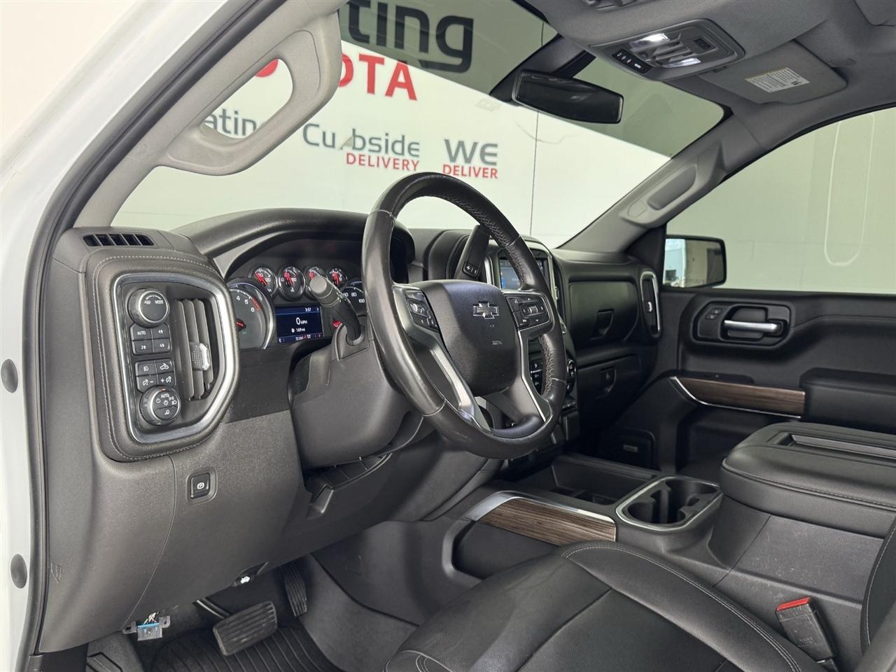 Chevrolet Silverado 1500 RST Crew Cab 4WD 2021