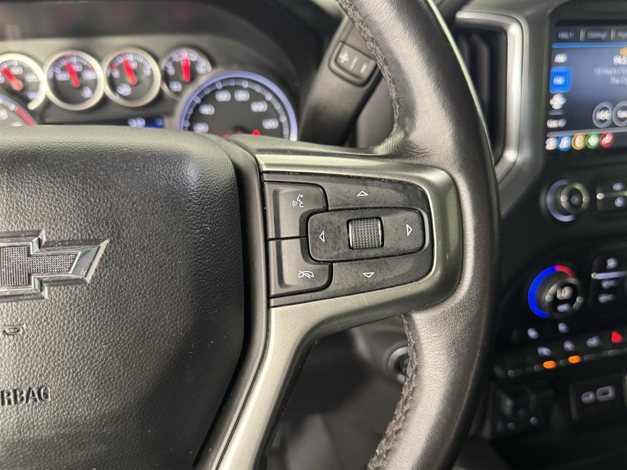 Chevrolet Silverado 1500 RST Crew Cab 4WD 2021