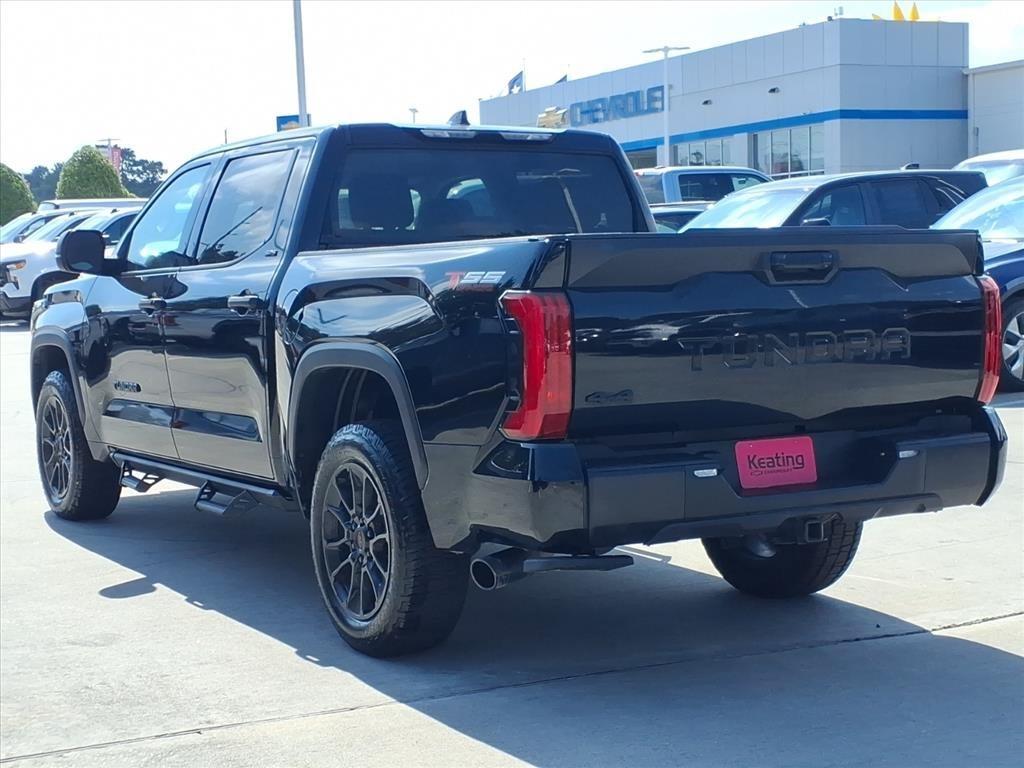 Toyota Tundra SR5 CrewMax 4WD 2023