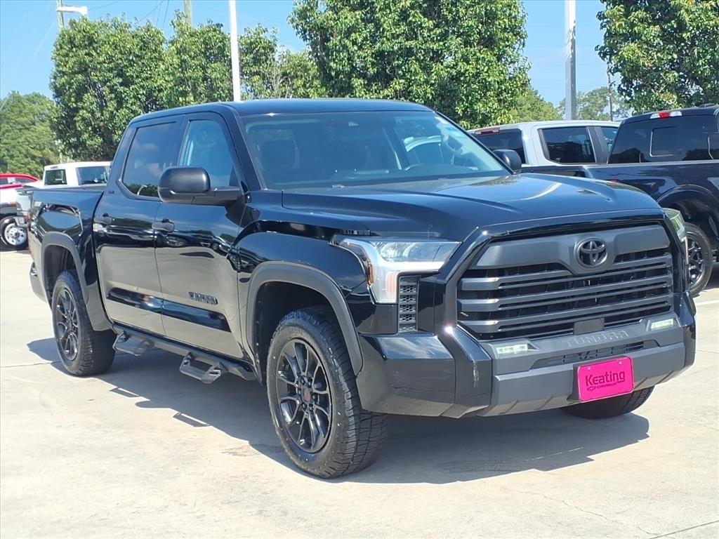 Toyota Tundra SR5 CrewMax 4WD 2023