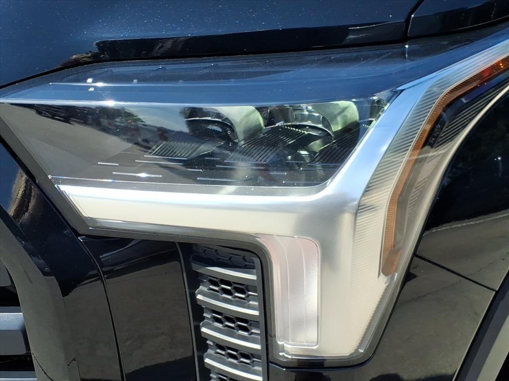 Toyota Tundra SR5 CrewMax 4WD 2023