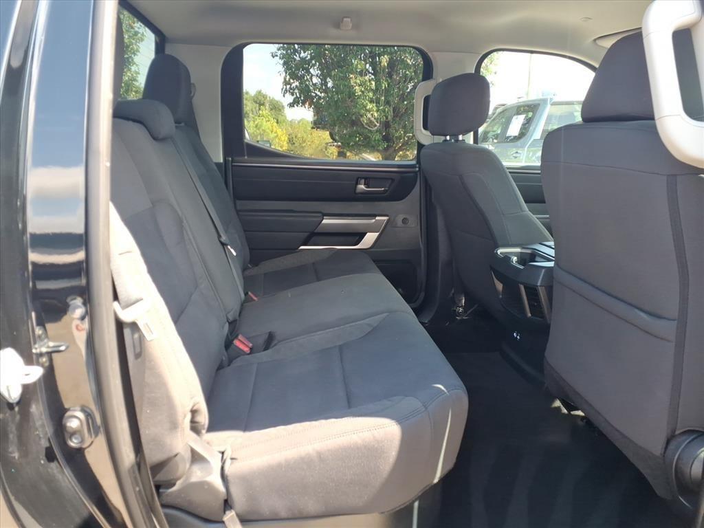 Toyota Tundra SR5 CrewMax 4WD 2023