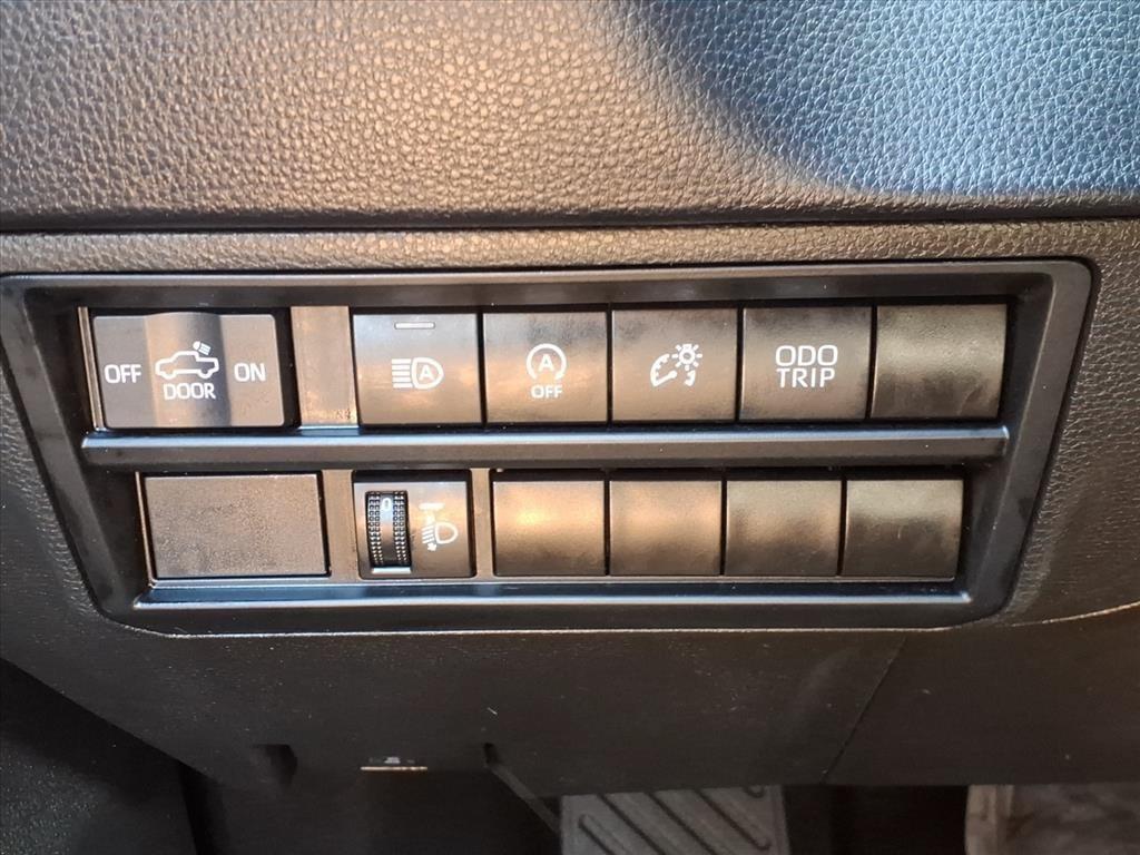 Toyota Tundra SR5 CrewMax 4WD 2023